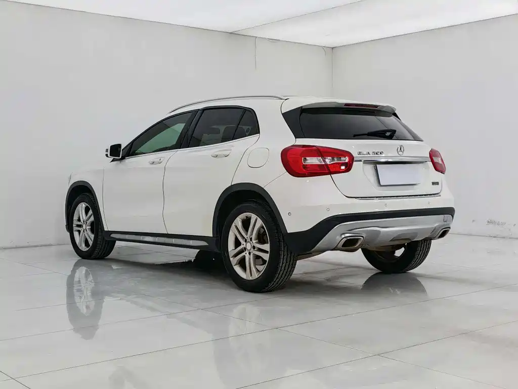 Mercedes-Benz GLA 2016 GLA 200