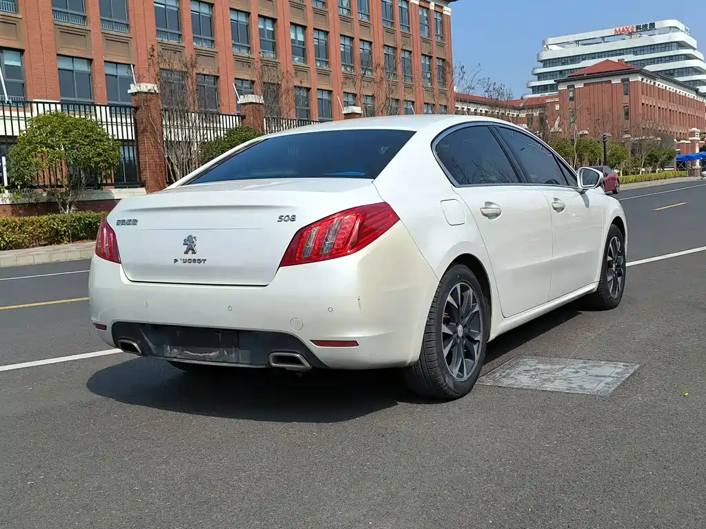 Peugeot 508 — миниатюра 4