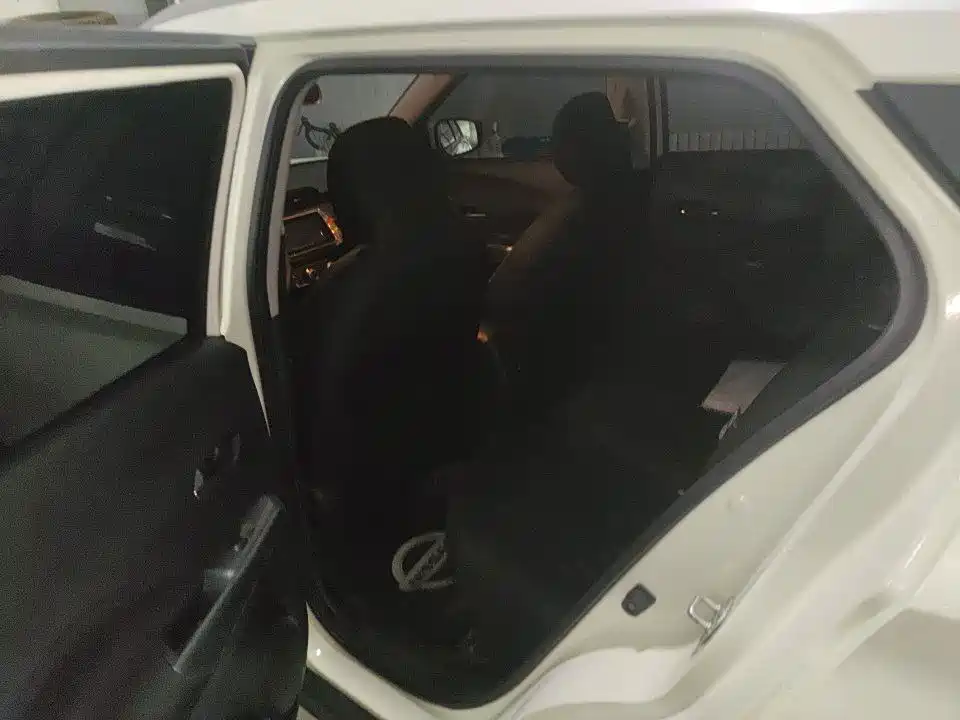 Nissan Kicks - фото 2