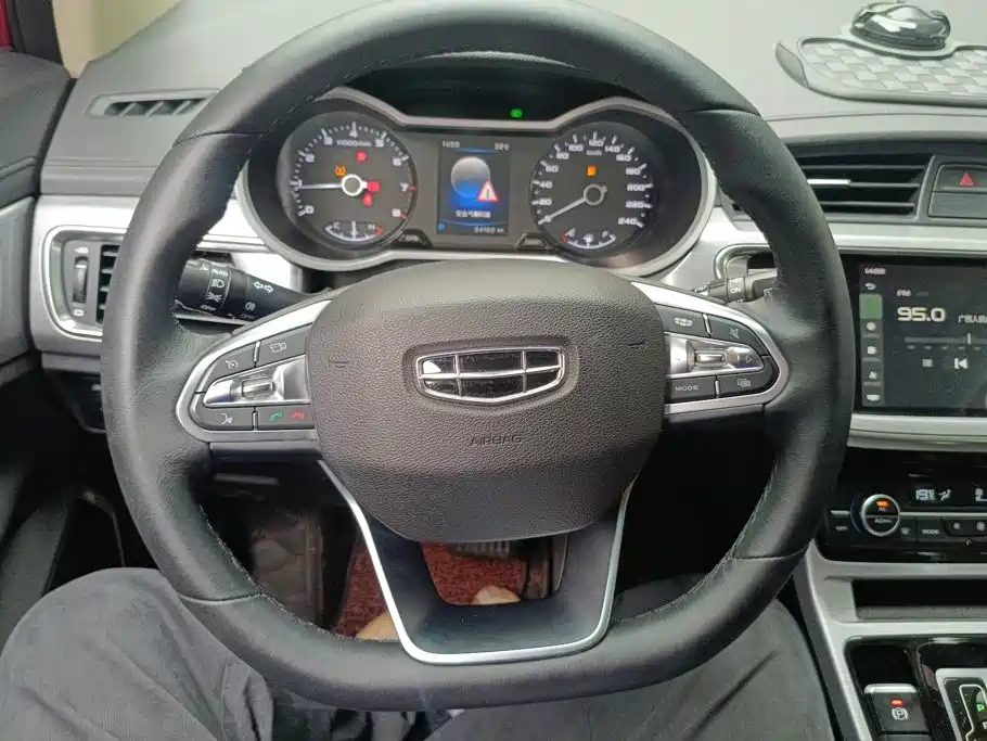 Geely Emgrand GS — миниатюра 15