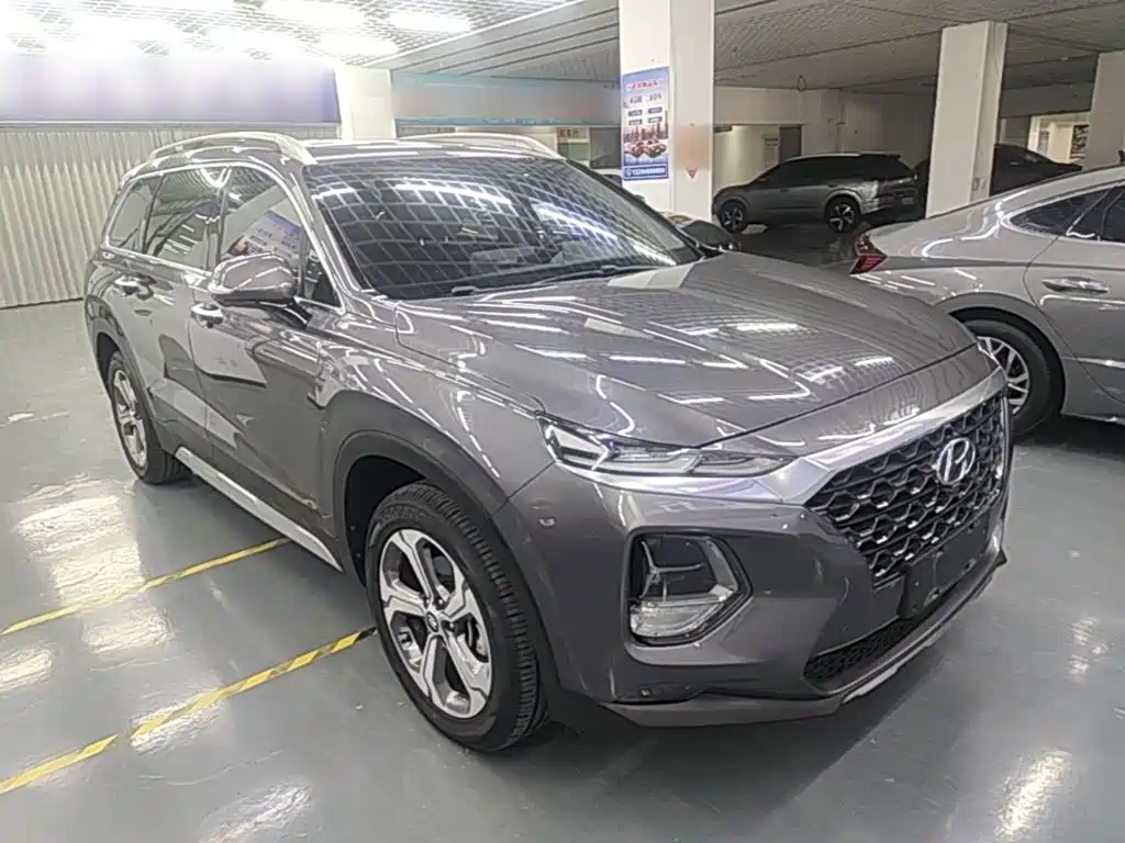 Hyundai Santa Fe — миниатюра 4