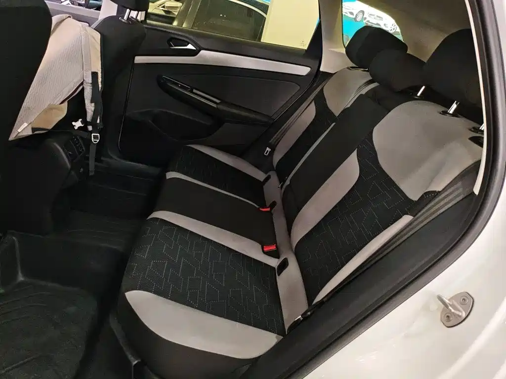Jetta VS7 — миниатюра 17