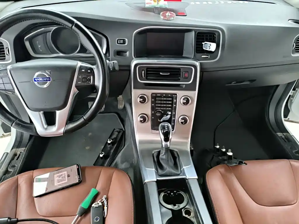 Volvo S60 — миниатюра 13