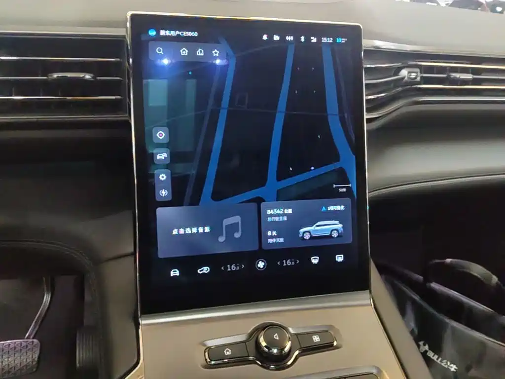 NIO ES6 — миниатюра 13