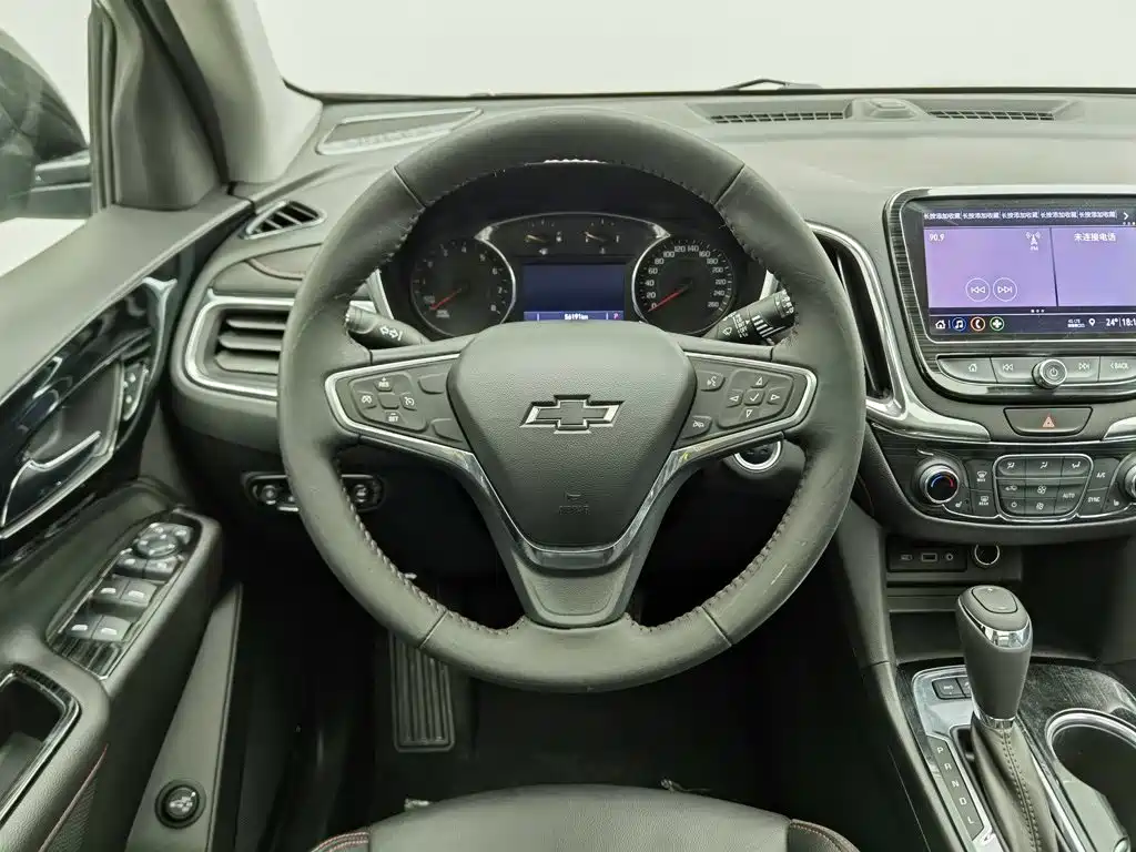 Chevrolet Equinox — миниатюра 11