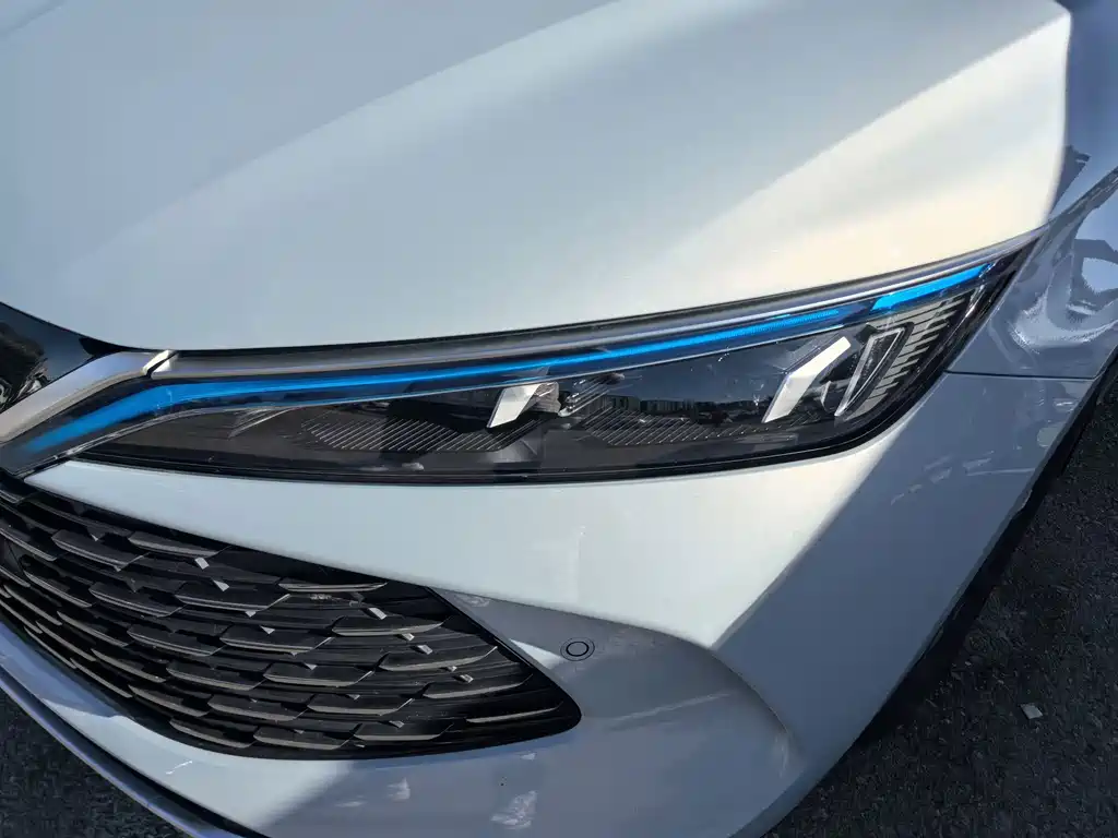 BYD Qin L — миниатюра 4