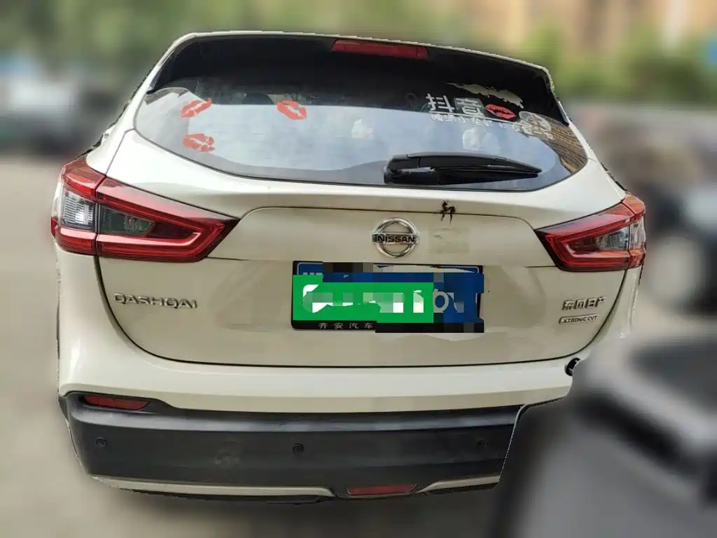 Nissan Qashqai — миниатюра 5