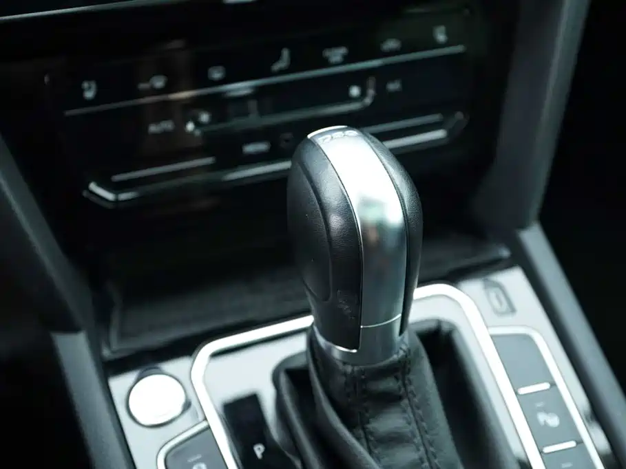 Volkswagen CC — миниатюра 8