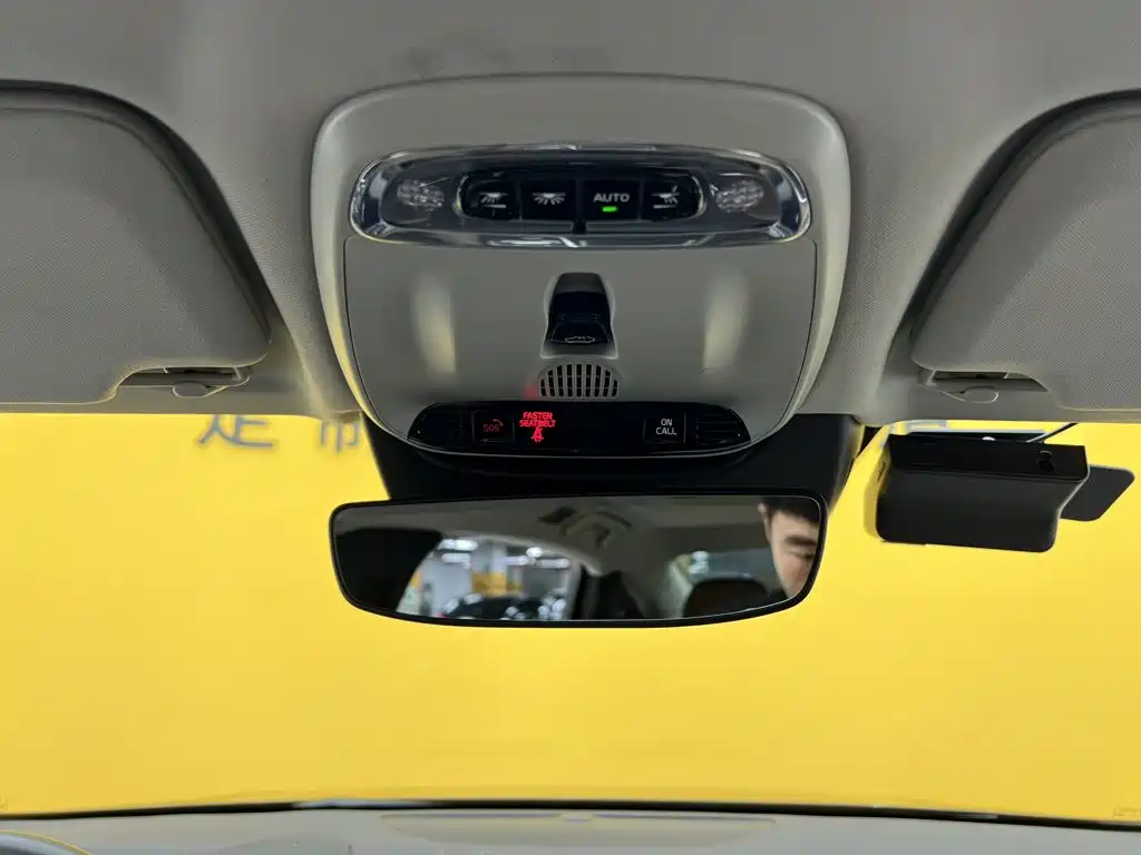 Volvo S90 PHEV — миниатюра 37