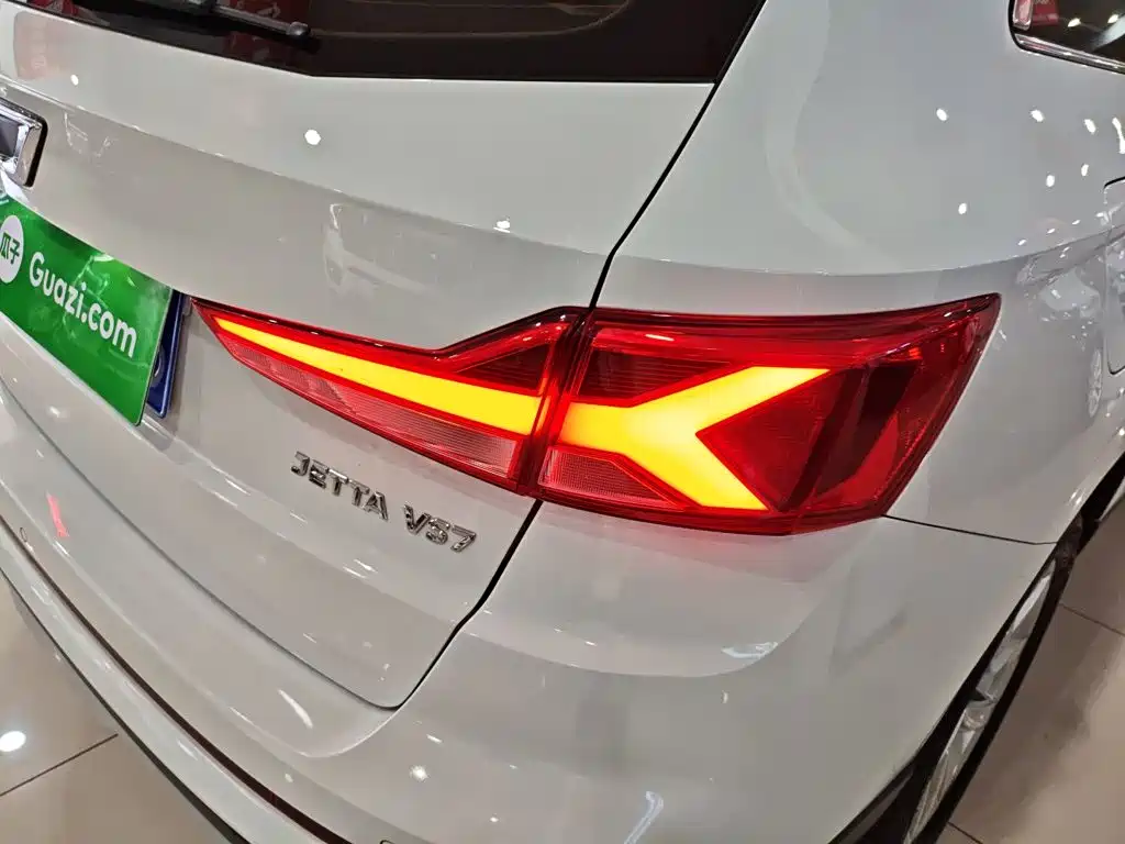 Jetta VS7 — миниатюра 8