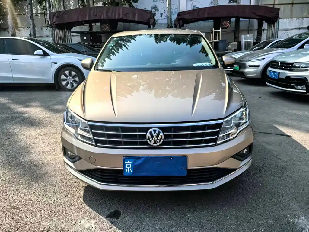 Volkswagen Jetta — миниатюра 3