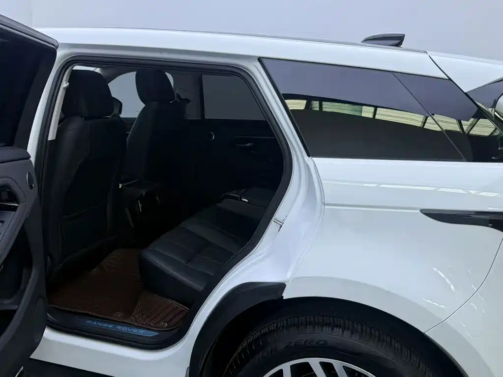 Land Rover Evoque — миниатюра 5