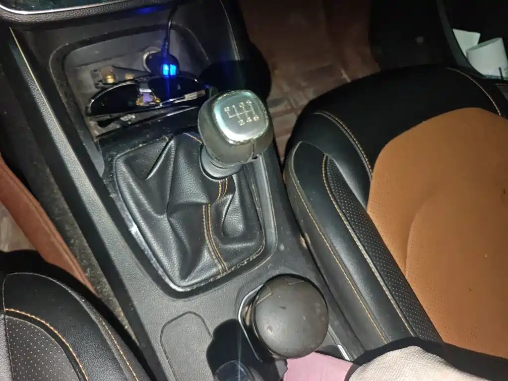 Wuling Hongguang S3 — миниатюра 15