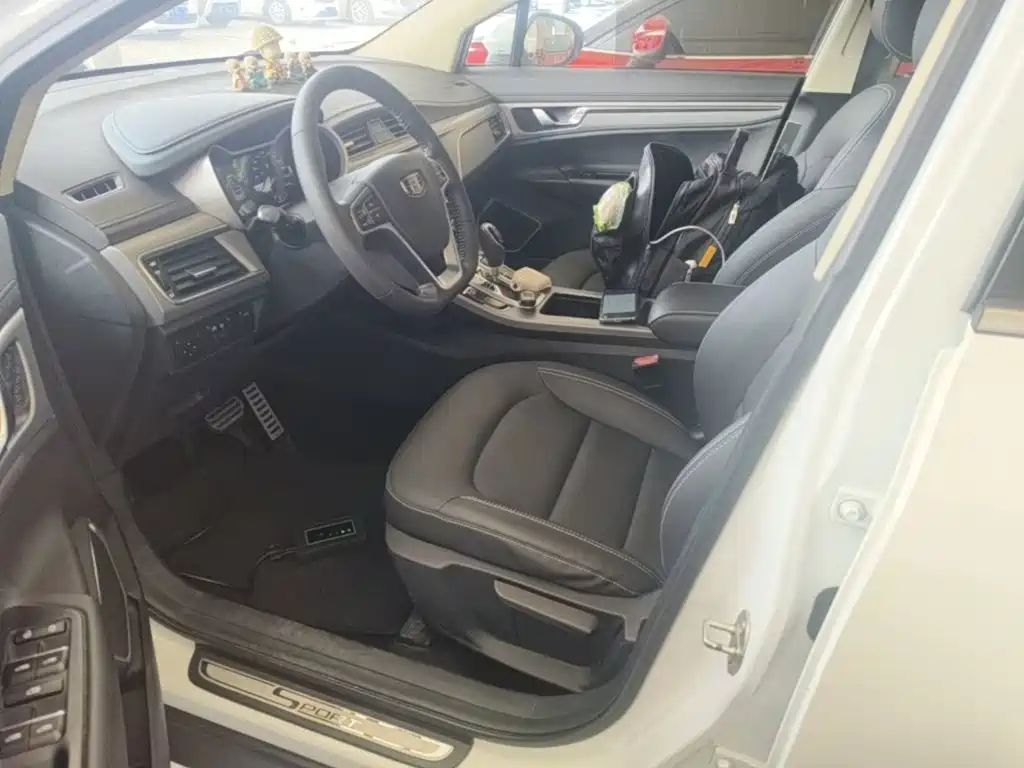 Geely Emgrand GS — миниатюра 15