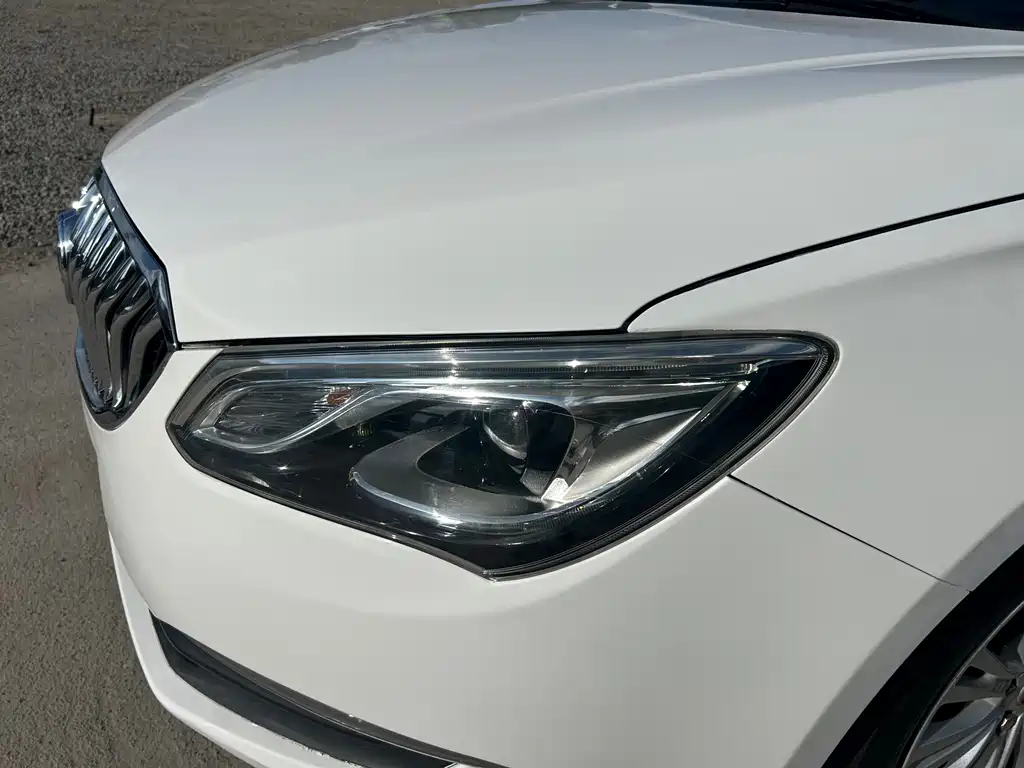 Buick Excelle — миниатюра 4