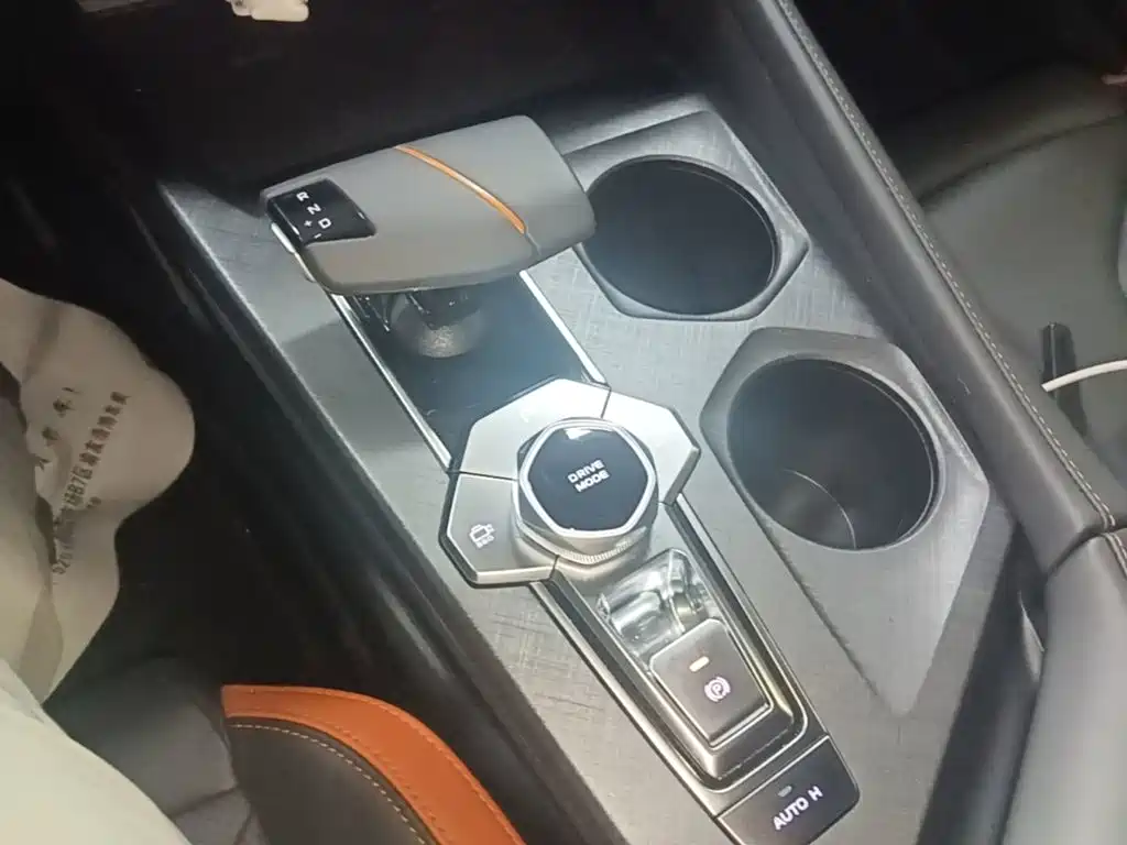 Changan UNI-V — миниатюра 14