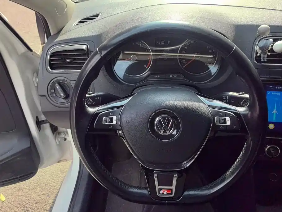 Volkswagen Polo — миниатюра 15
