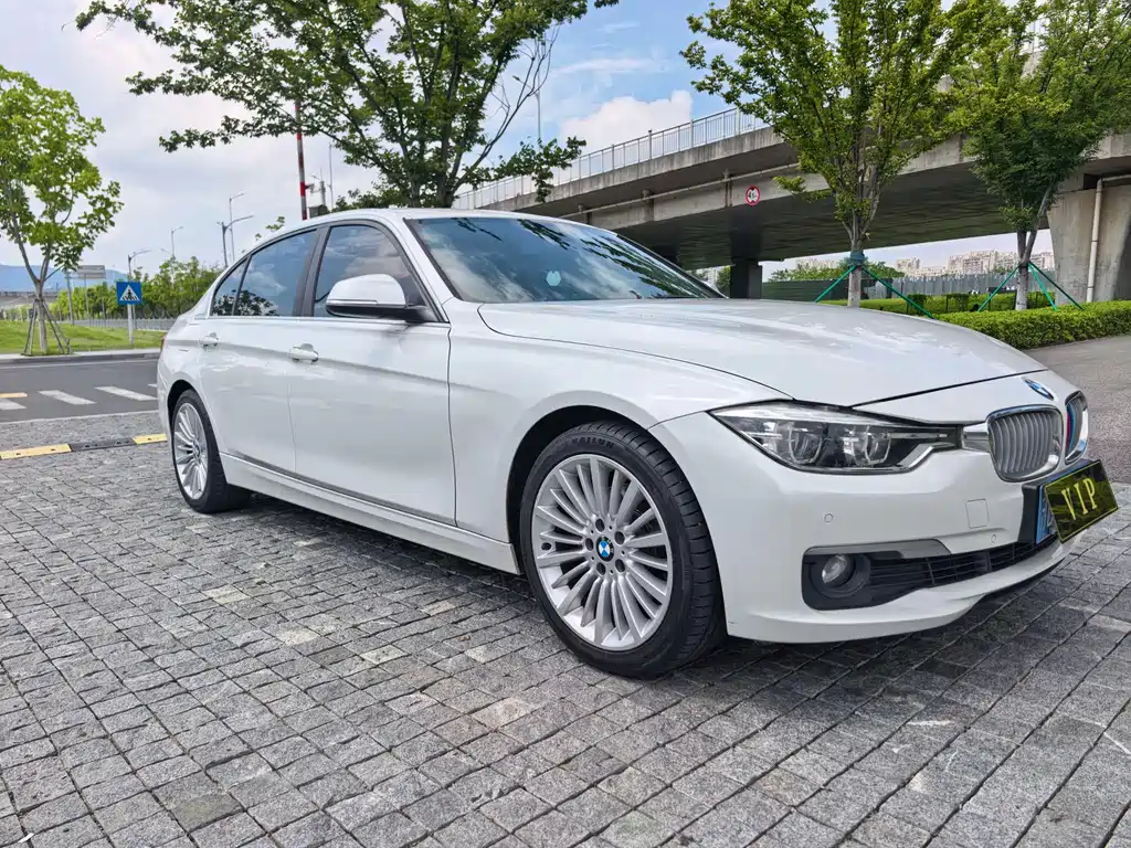 BMW 3 Series — миниатюра 3