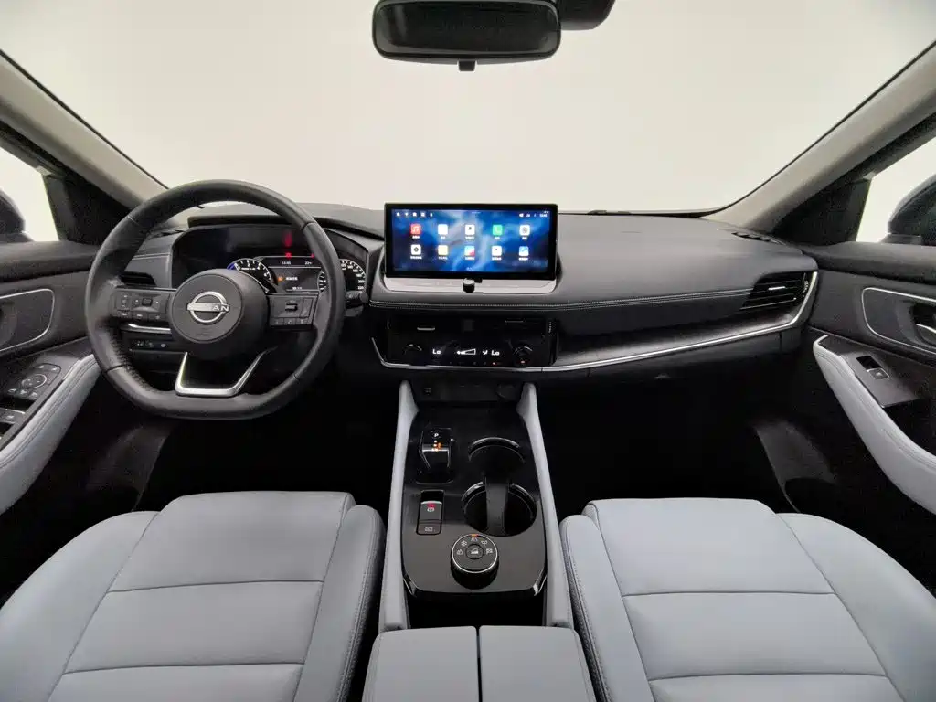 Nissan X-Trail — миниатюра 5