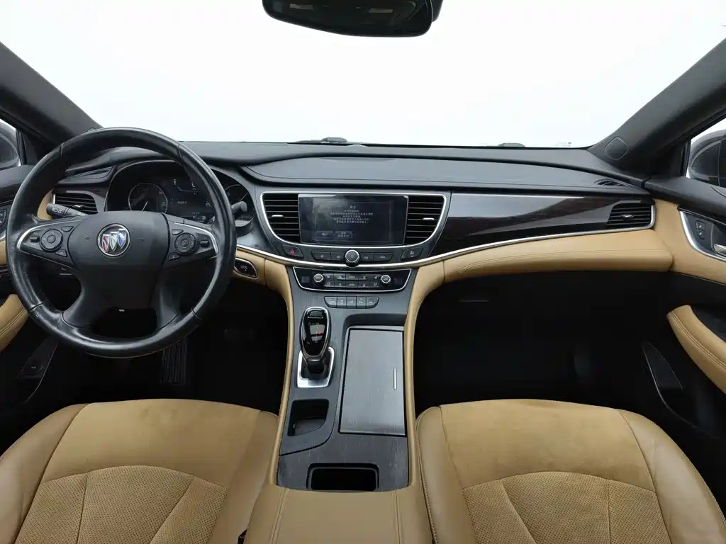 Buick LaCrosse — миниатюра 5