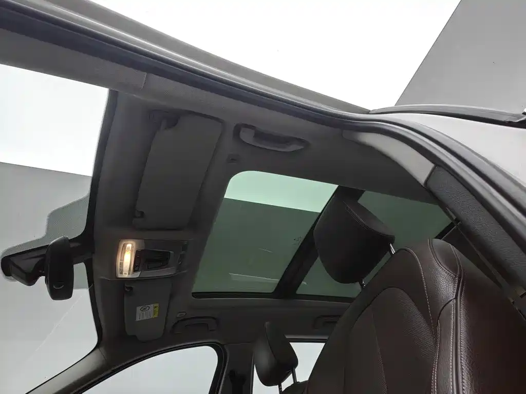 BMW X1 — миниатюра 14