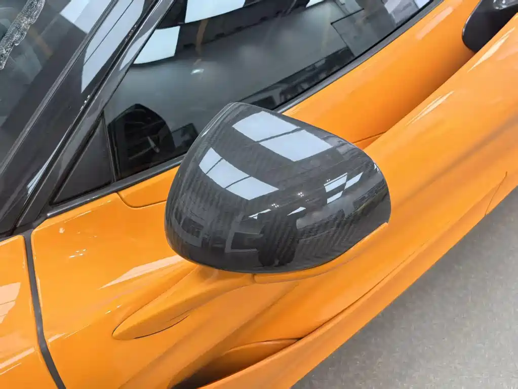 McLaren 720S — миниатюра 6