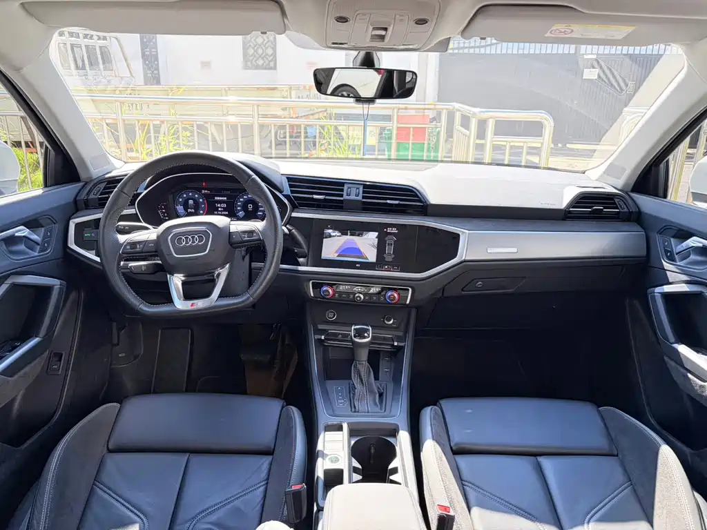 Audi Q3 Sportback — миниатюра 9