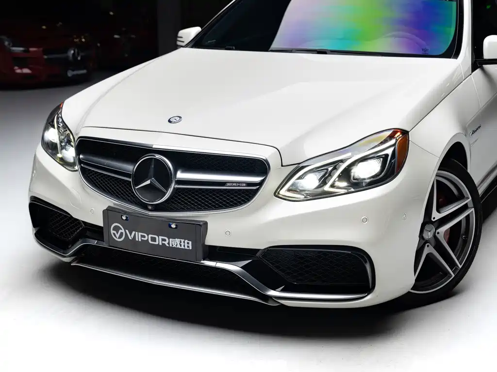Mercedes-Benz E-Class AMG — миниатюра 18