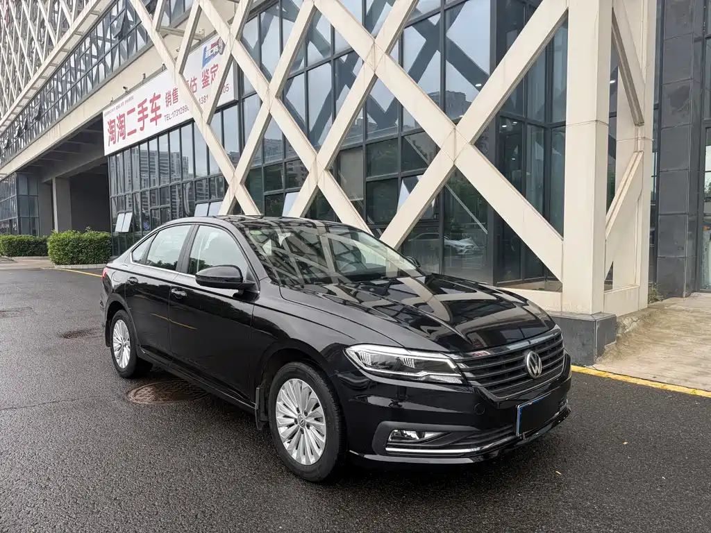 Volkswagen Lavida — миниатюра 3