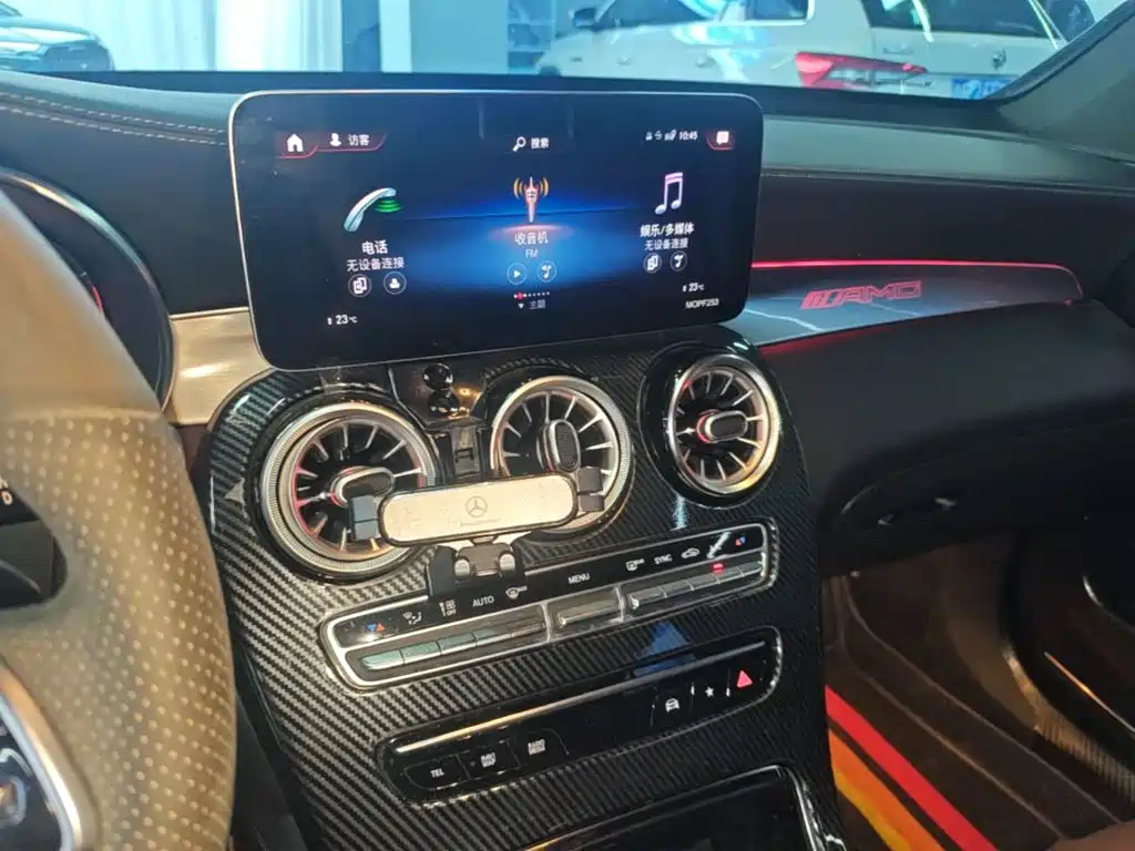 Mercedes-Benz GLC Coupe — миниатюра 13