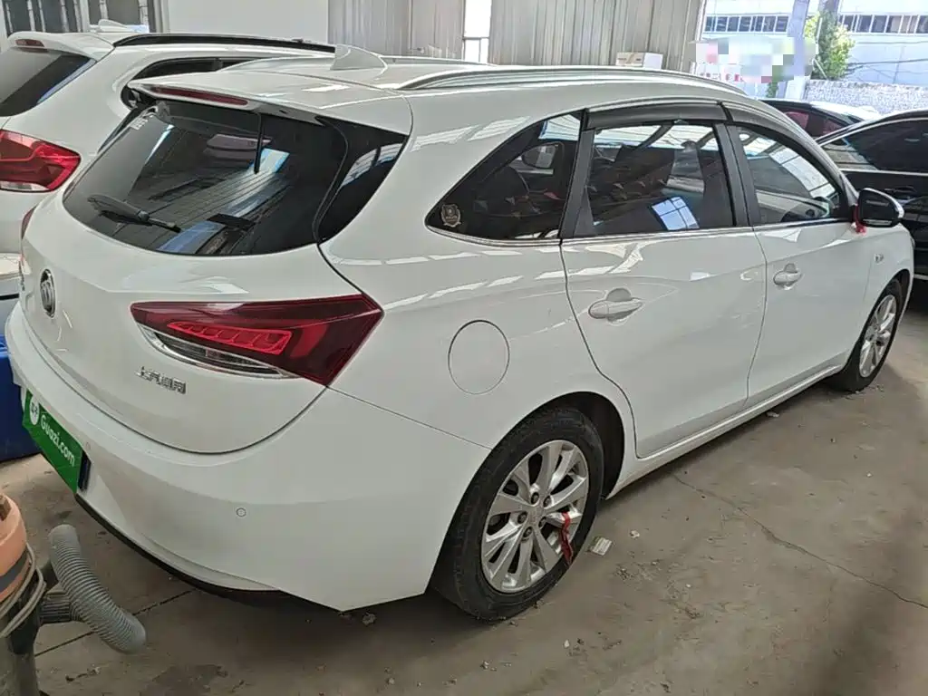 Buick Excelle — миниатюра 7