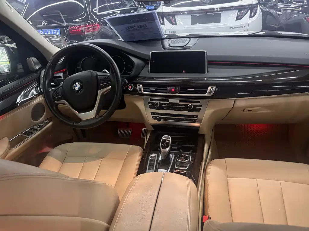 BMW X5 (Import) — миниатюра 6