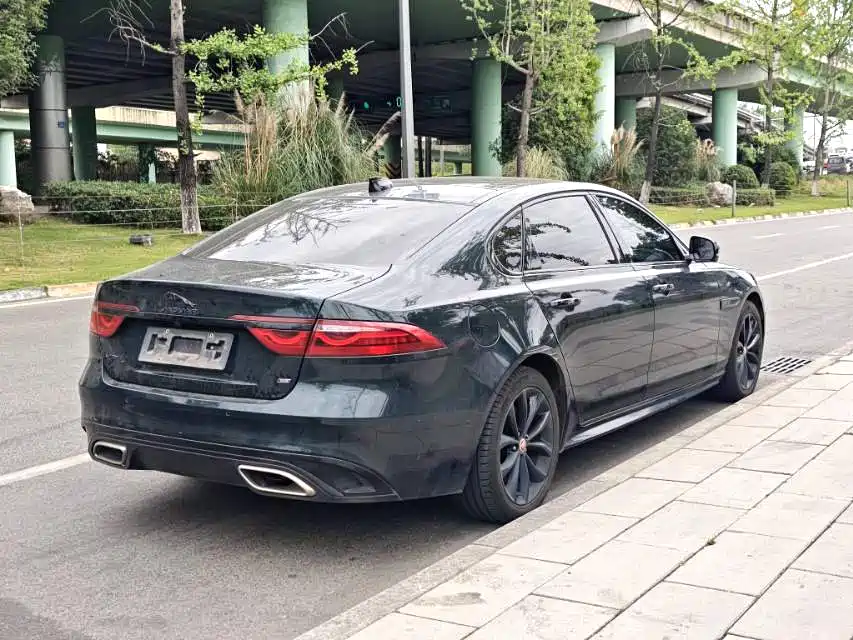Jaguar XFL 2021 XFL 2.0T P250 Sport