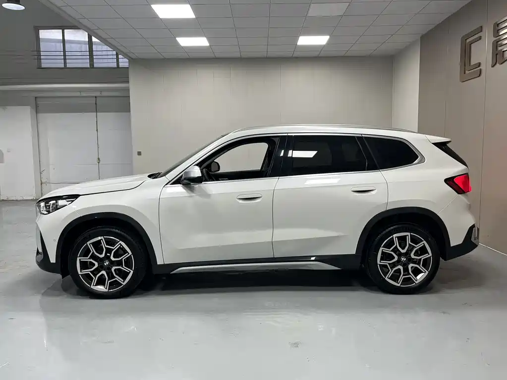 BMW X1 — миниатюра 12