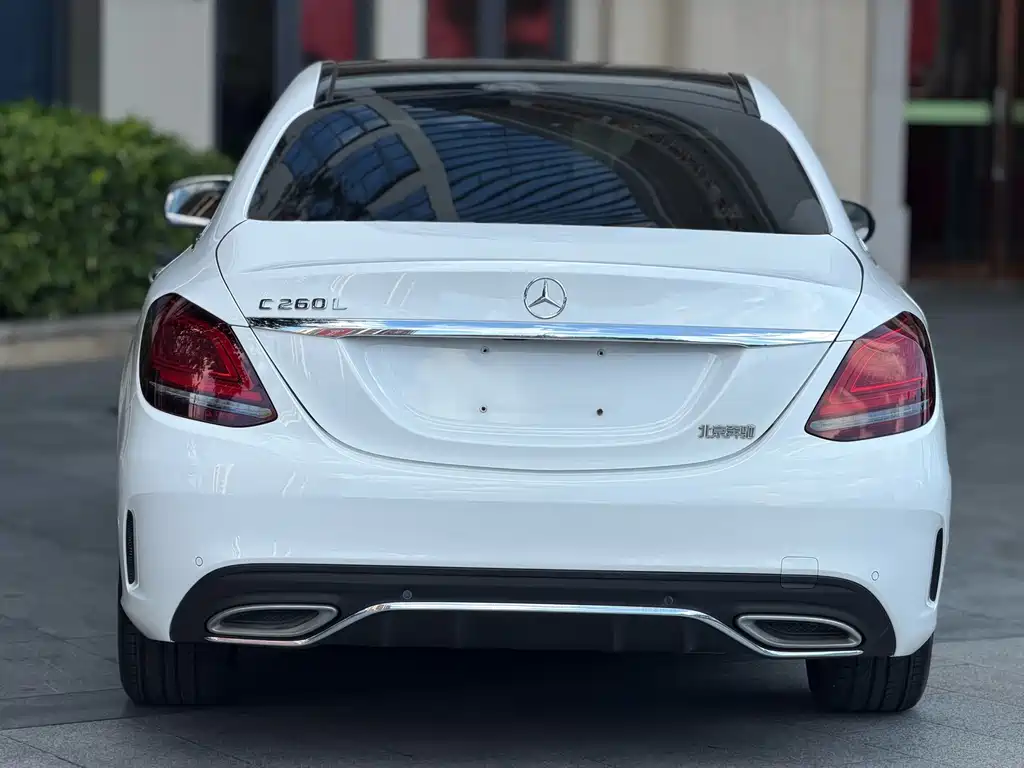 Mercedes-Benz C-Class — миниатюра 9
