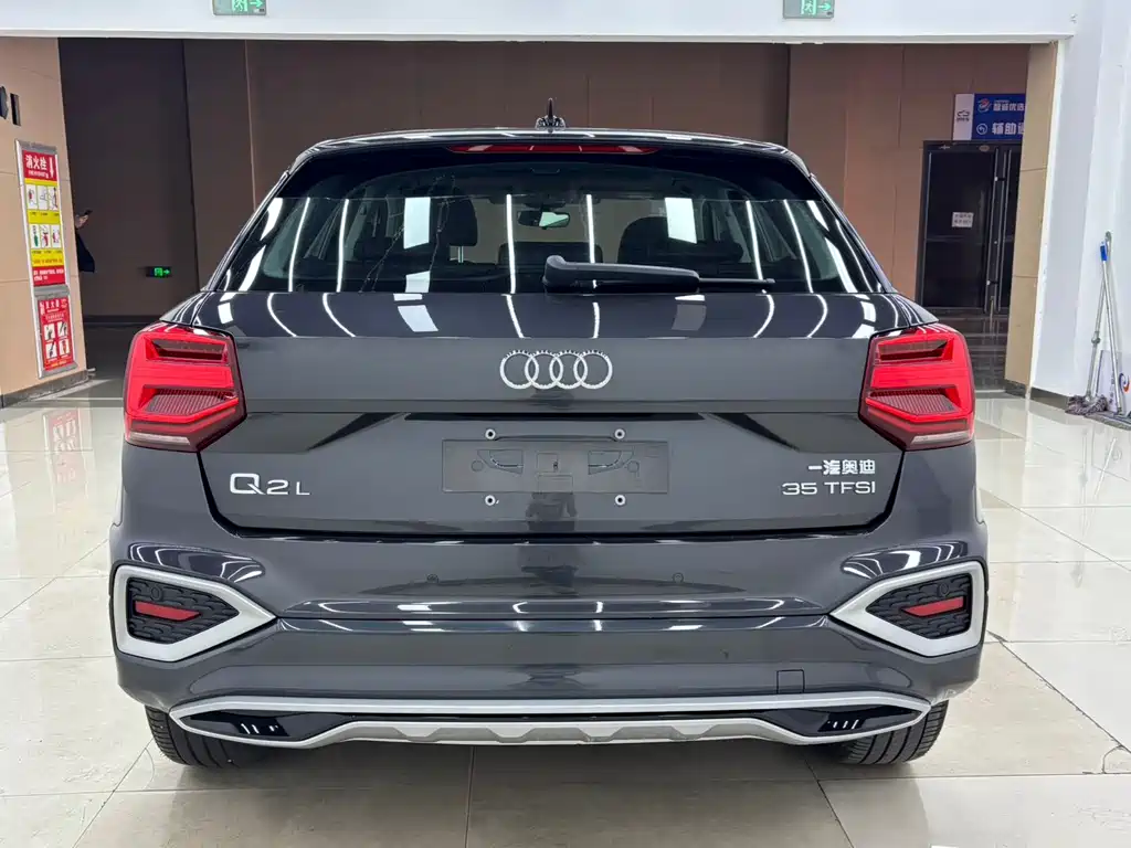 Audi Q2L — миниатюра 6