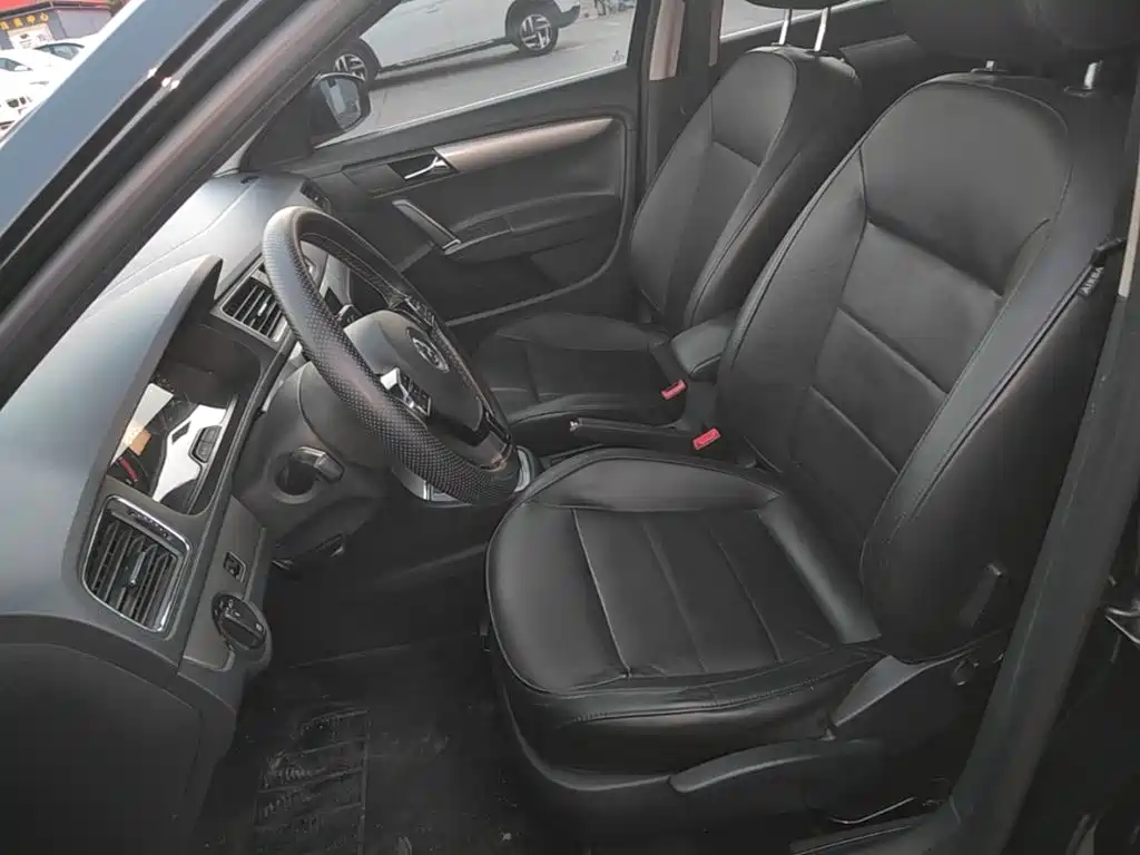 Volkswagen Lavida — миниатюра 15
