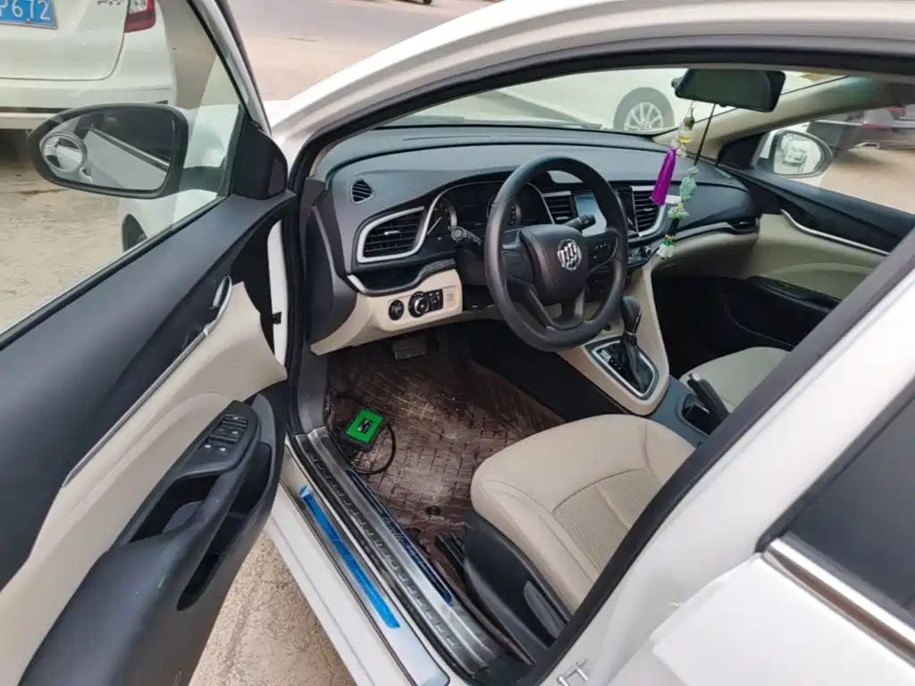 Buick Excelle — миниатюра 16
