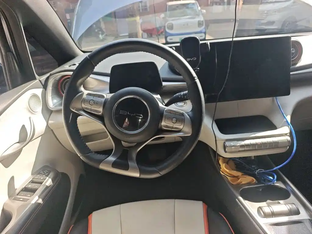 BYD Dolphin — миниатюра 11