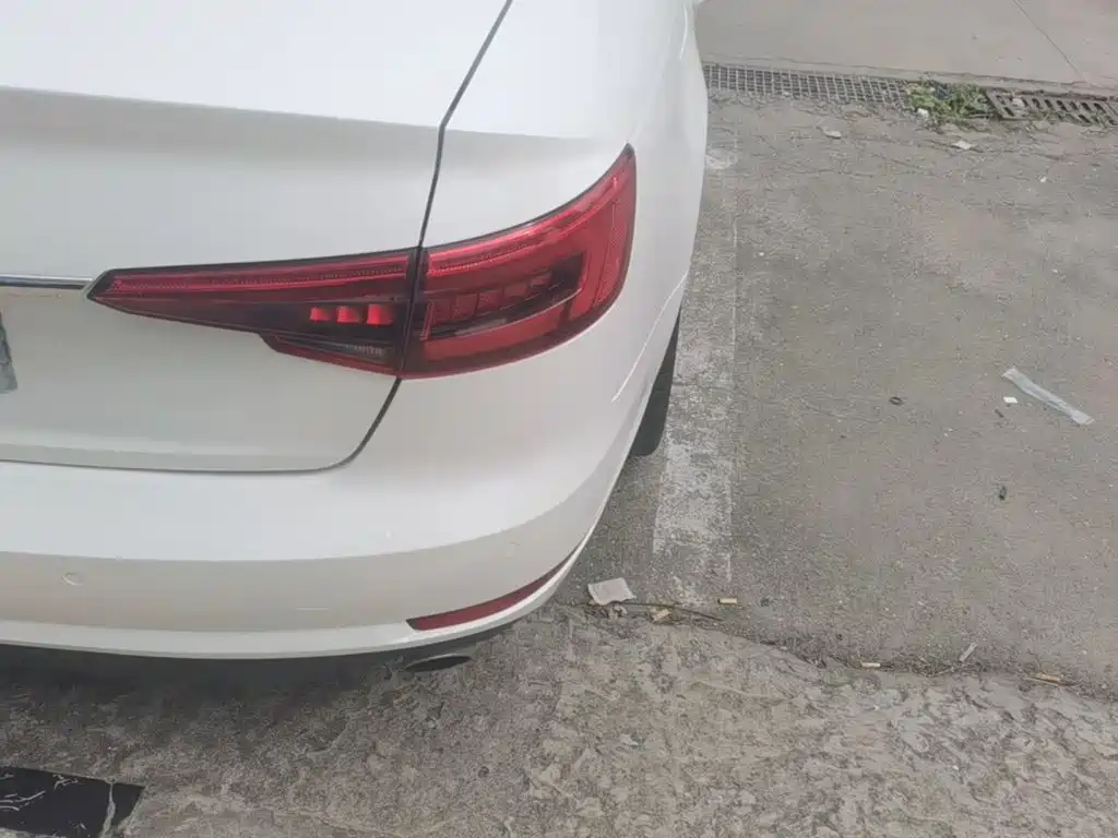 Audi A4L — миниатюра 8