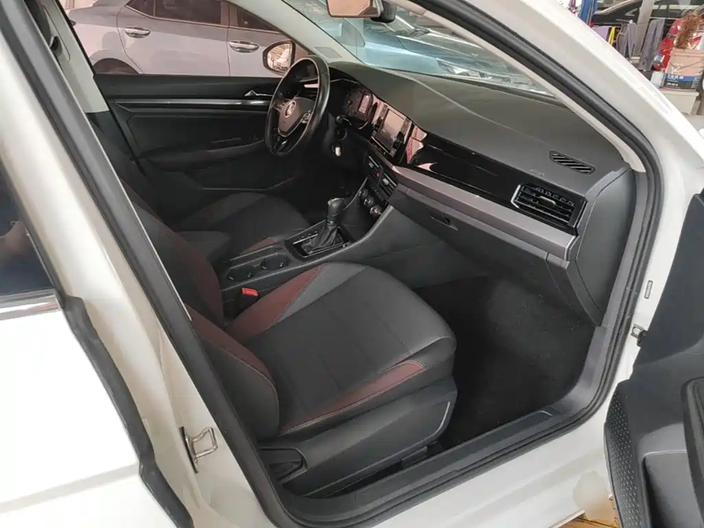 Volkswagen Bora — миниатюра 25