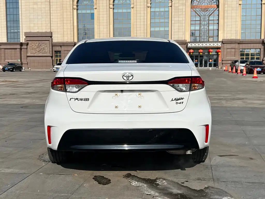 TOYOTA LEI LING
