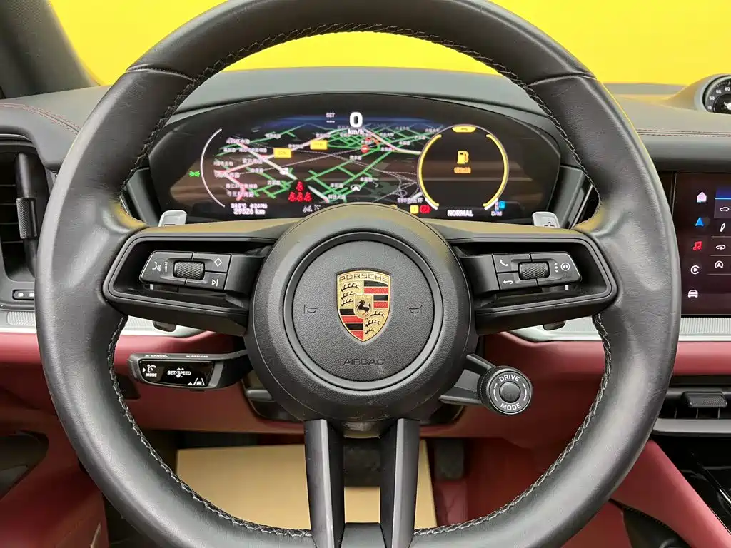 Porsche Cayenne — миниатюра 34