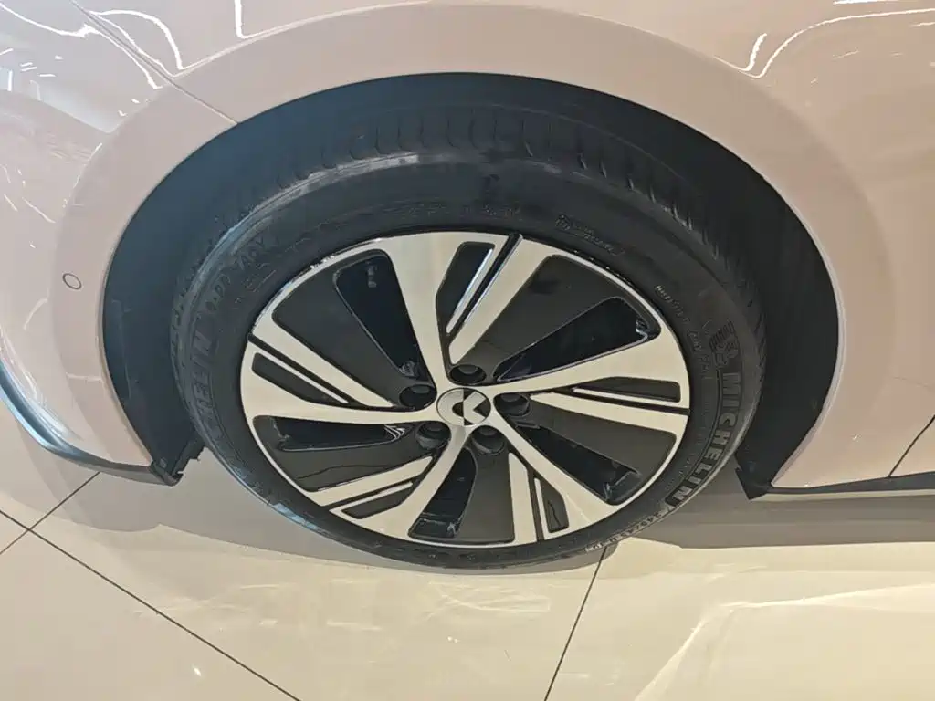 NIO ET5 — миниатюра 23