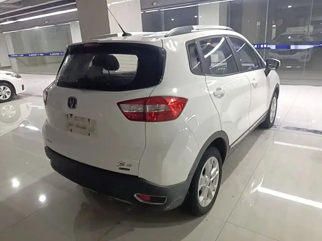 Changan CS15 — миниатюра 7