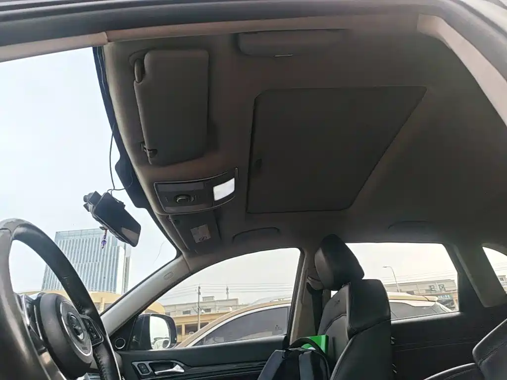 Zotye T600 Coupe — миниатюра 18