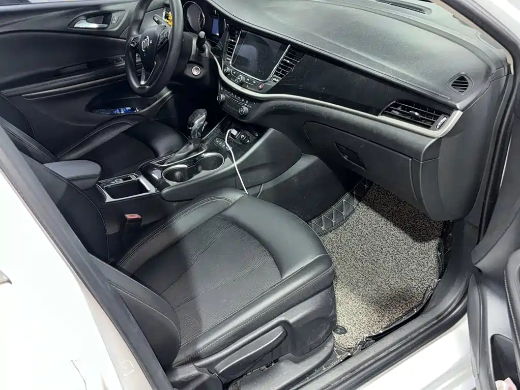 Buick Verano — миниатюра 16