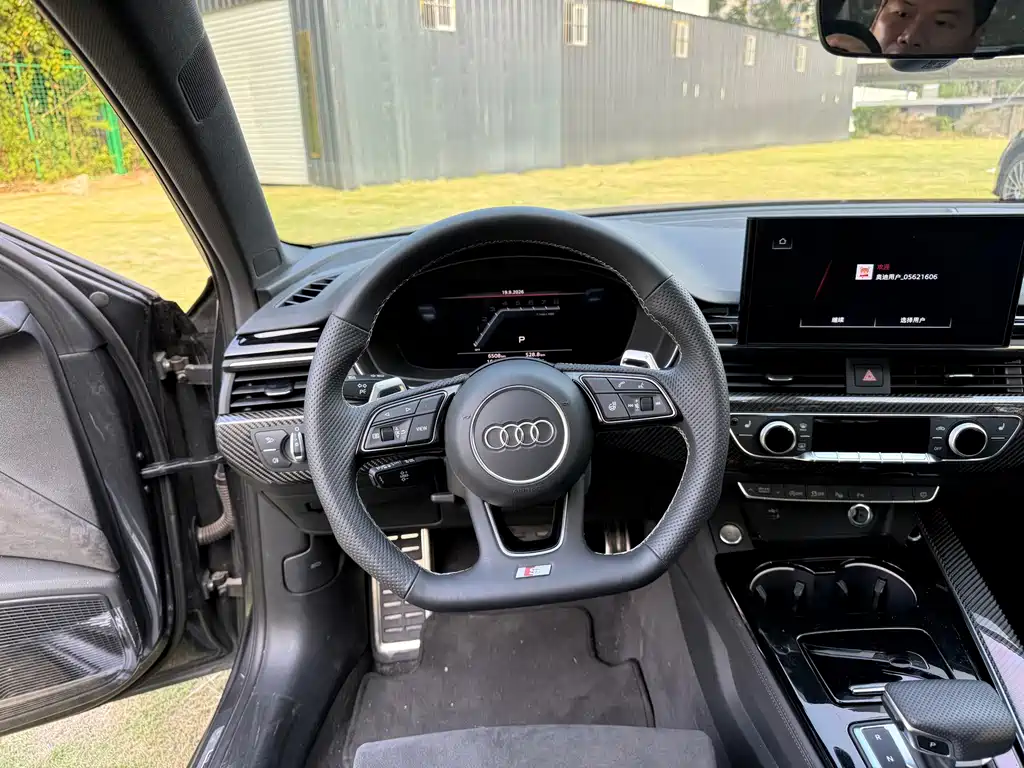 Audi A4L — миниатюра 10
