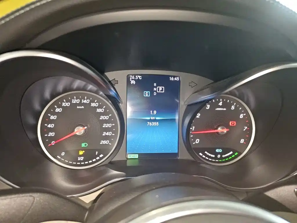 Mercedes-Benz C-Class — миниатюра 12