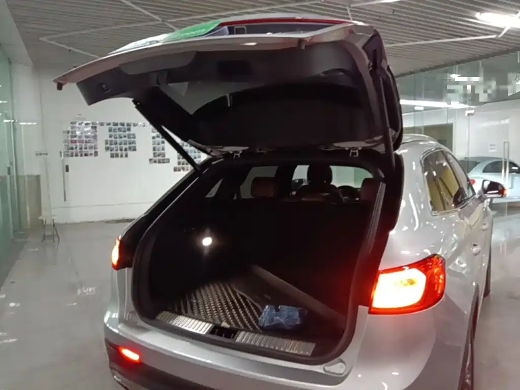 Lincoln MKX — миниатюра 19